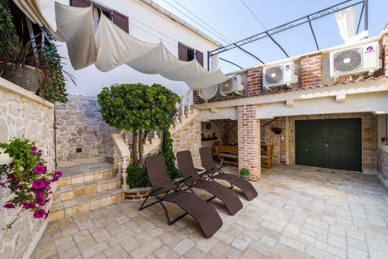 Stone House Villa Razanac Exterior photo