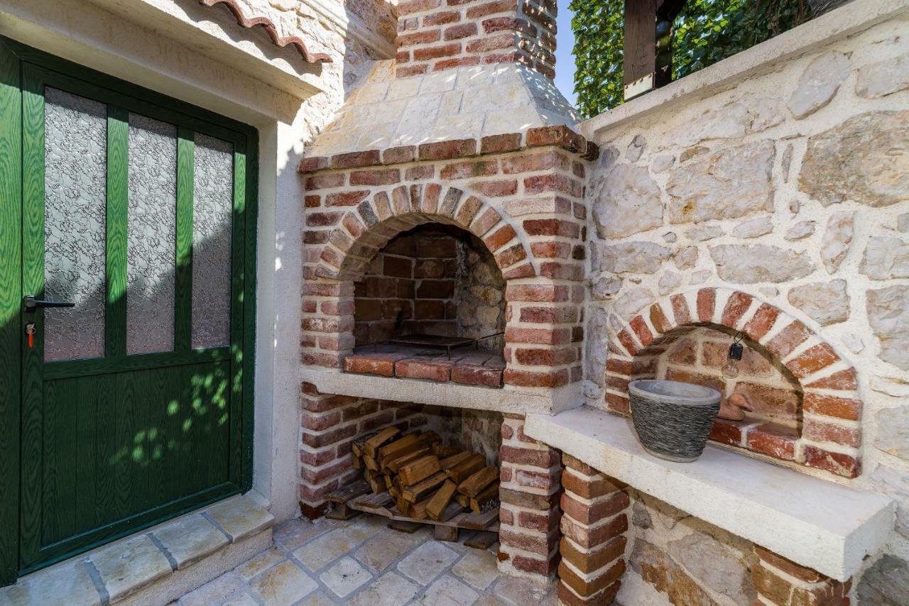 Stone House Villa Razanac Exterior photo